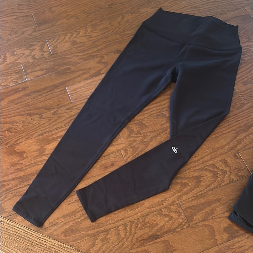 ALO Yoga Jet Black High-Waist Leggings
